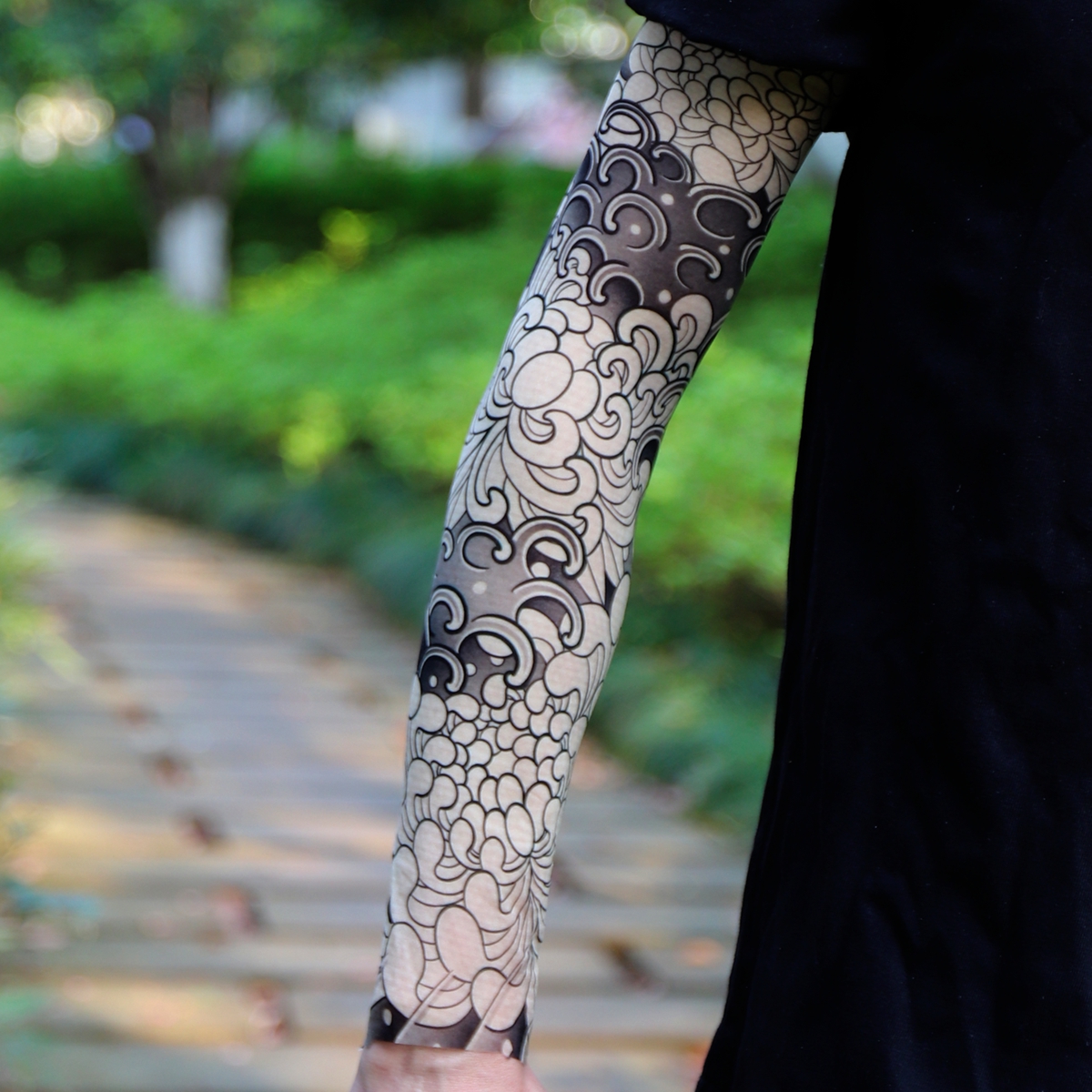 Ultra thin seamle Tattoo Flowe - Travel Accessories Store 评论和价格